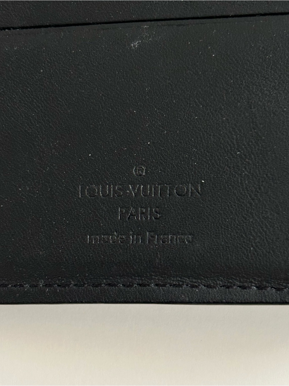 Louis Vuitton Men's Black Leather Multiple Wallet - Picture 7 of 11